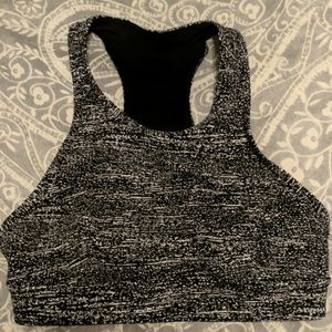 Lululemon sports bra black and white size 6